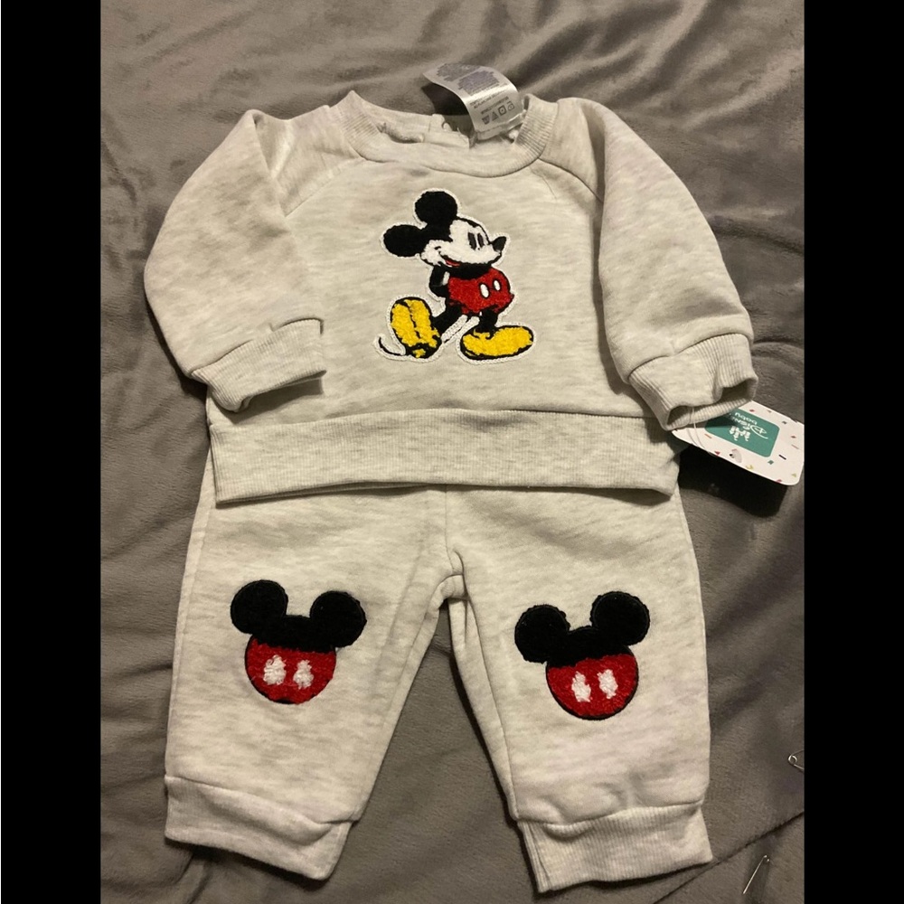 Mickey Mouse Baby Outfit in Gray